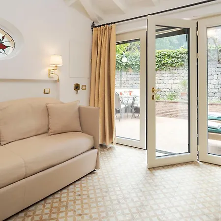 Schuler Center Garden In Self-catering * Taormine